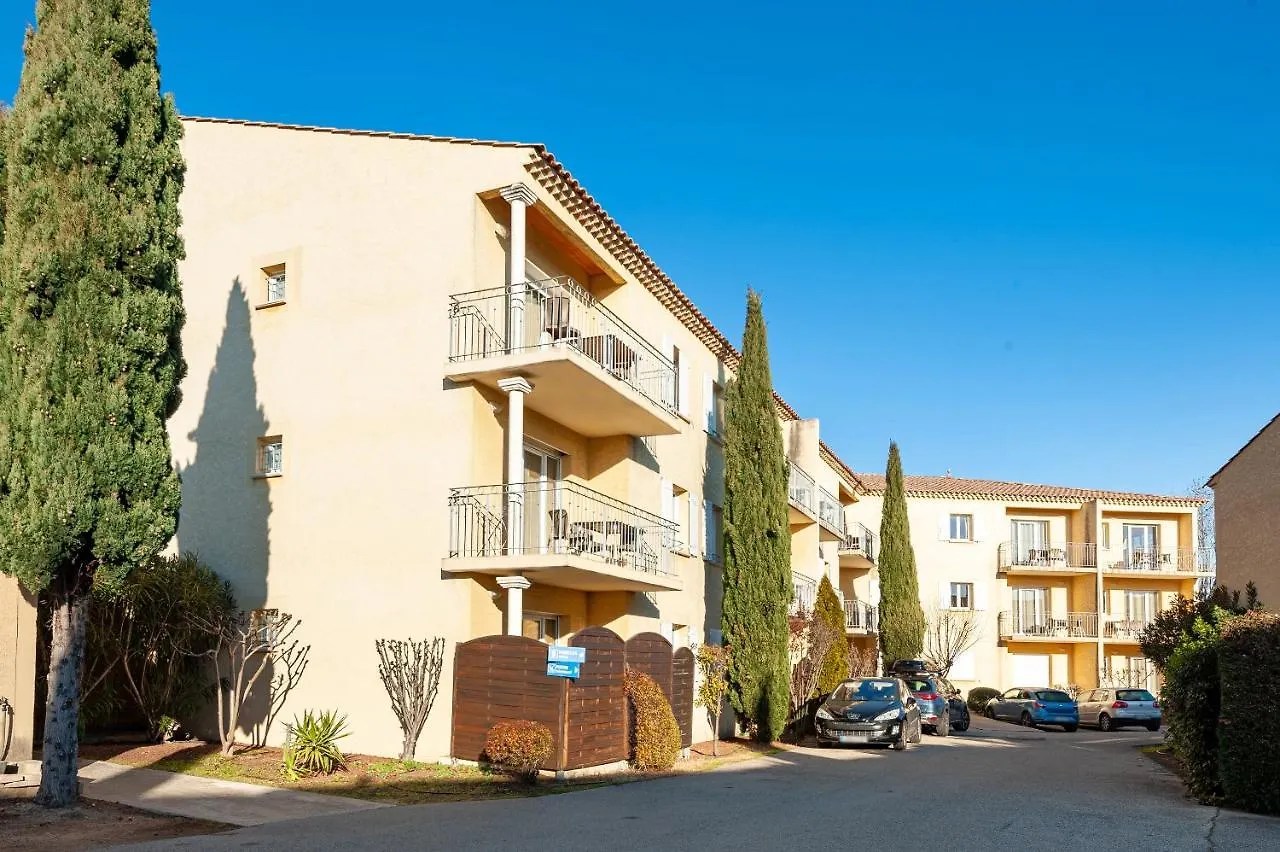 Residhotel Golf Grand Avignon Vedène 3*,