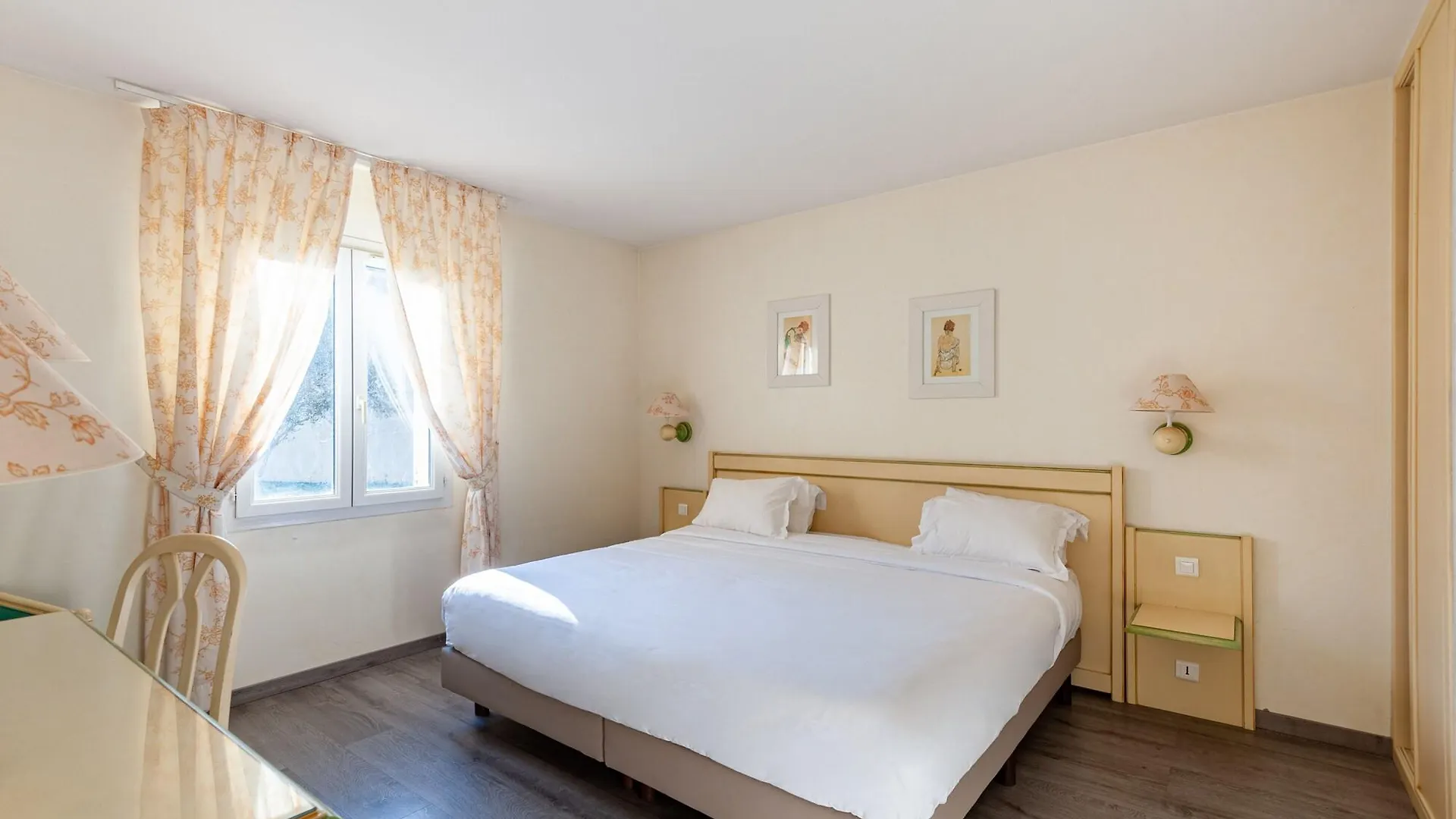 Residhotel Golf Grand Avignon Vedène 3*,  Francia