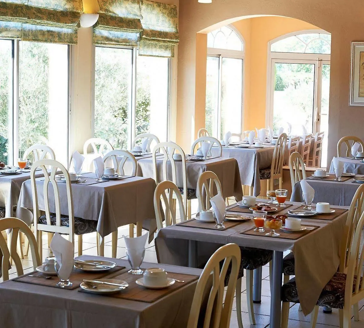Residhotel Golf Grand Avignon Vedène